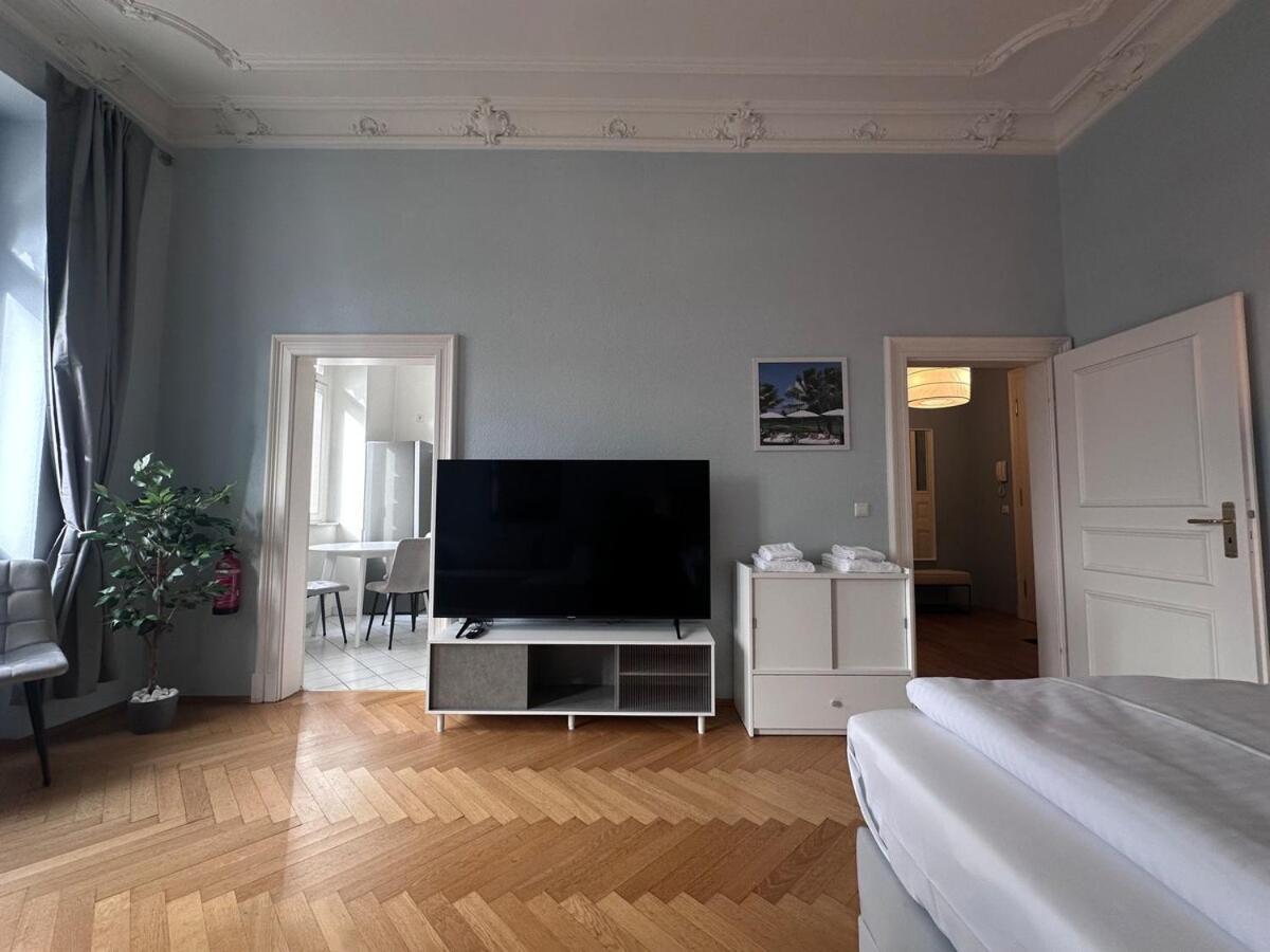 Waldstrasse Living Apartment